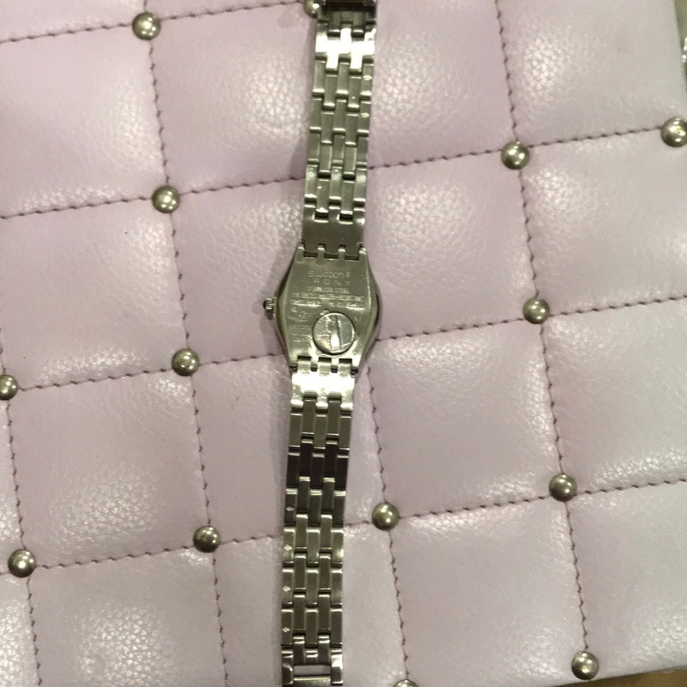 Swatch - Picture 2 of 2